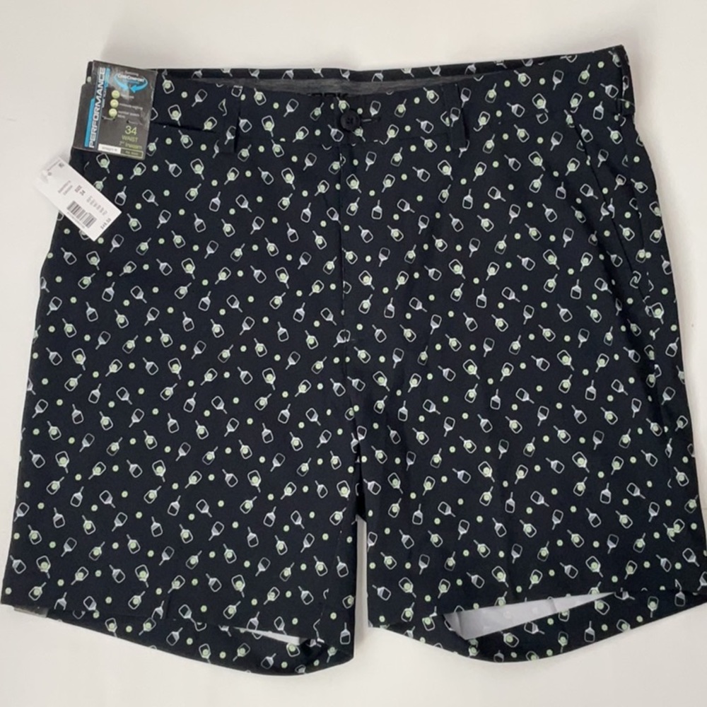 Roundtree & Yorke Printed Flat Front Shorts - Picture 2 of 9